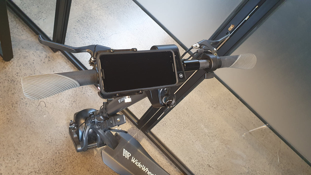 Gub Phone Holder