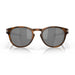 0OO9265-2253 Oakley Latch Sunglasses - front